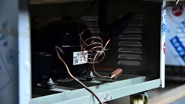 吉遠(yuǎn)制冷的水晶棺的組成部件有哪些？